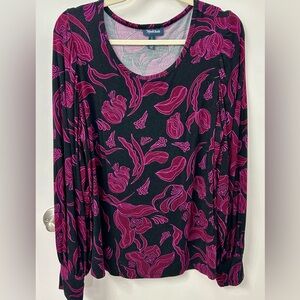 Modcloth Black and Pink Floral Tee Size Large